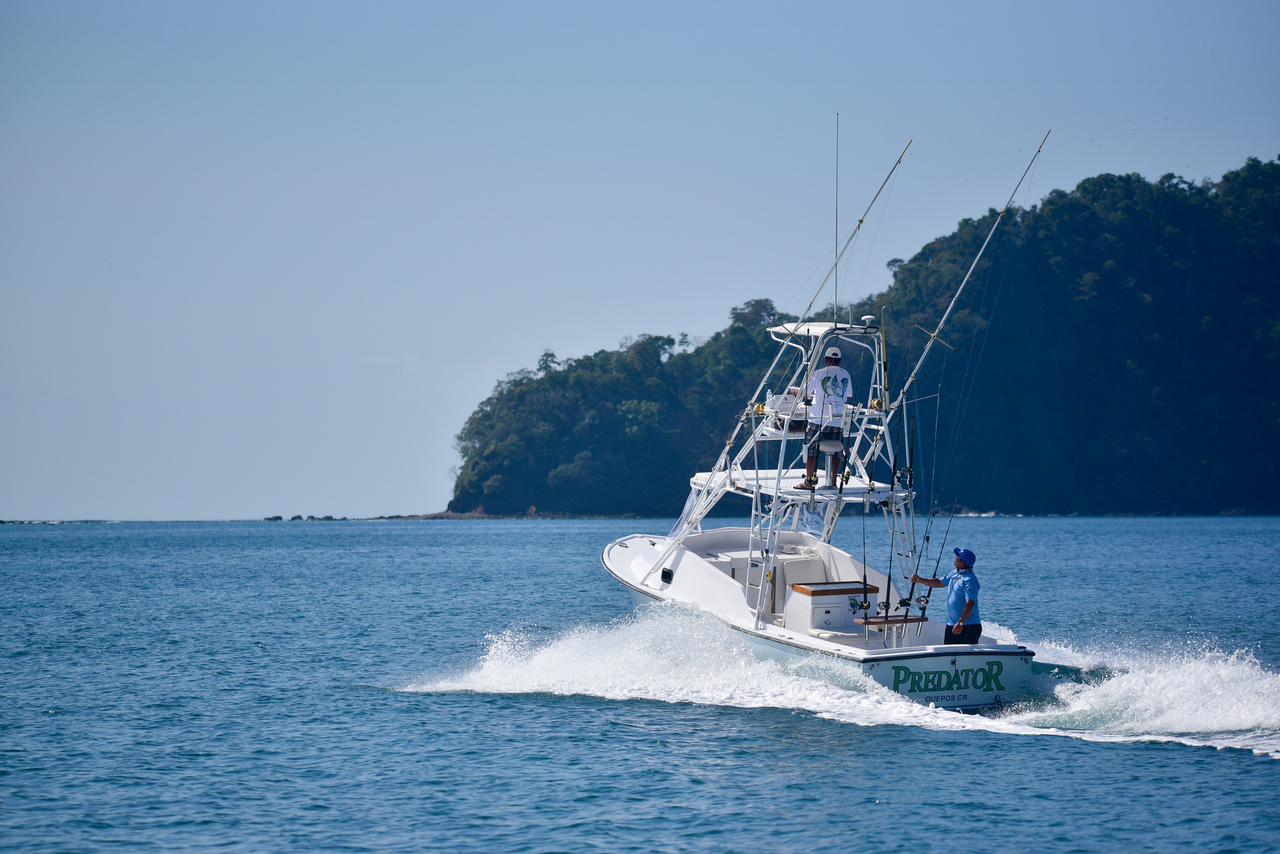 28' Sportfishing Boat