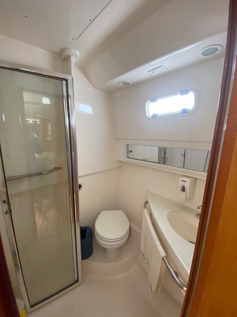 37' Sportfishing Boat