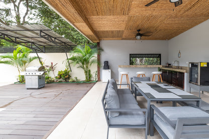 Casa Sundeck