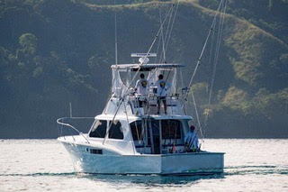38" Sportfishing Boat